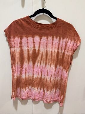 Universal Threads Tie Dye Tee